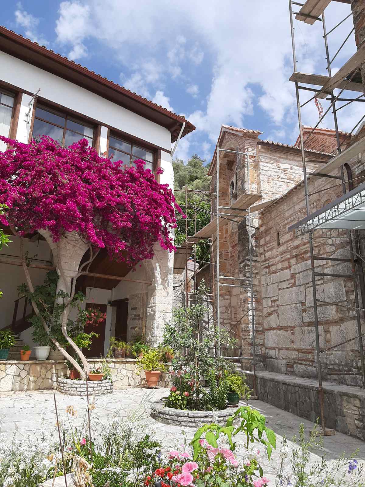 Έργο σε Εκκλησία 11